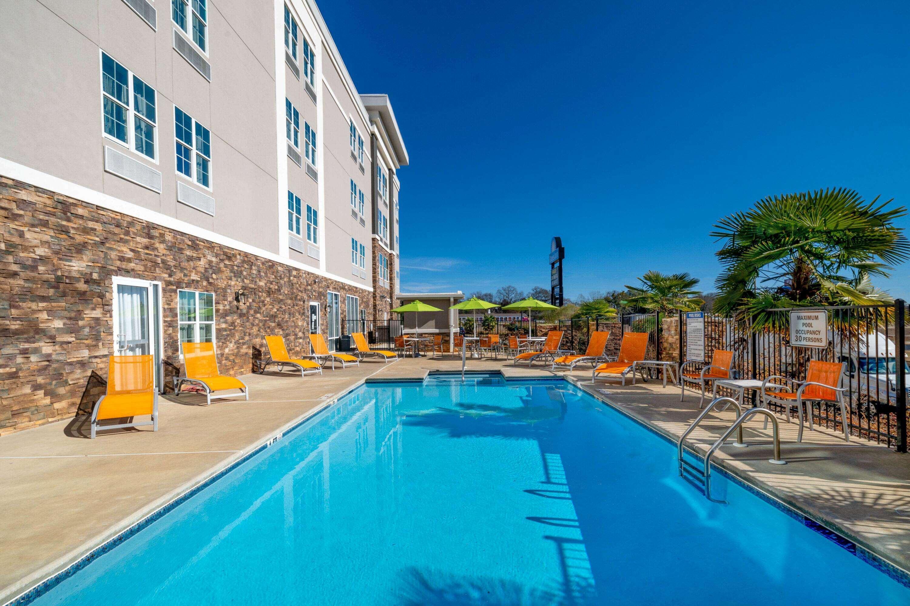 La Quinta By Wyndham Forsyth Hotell Eksteriør bilde